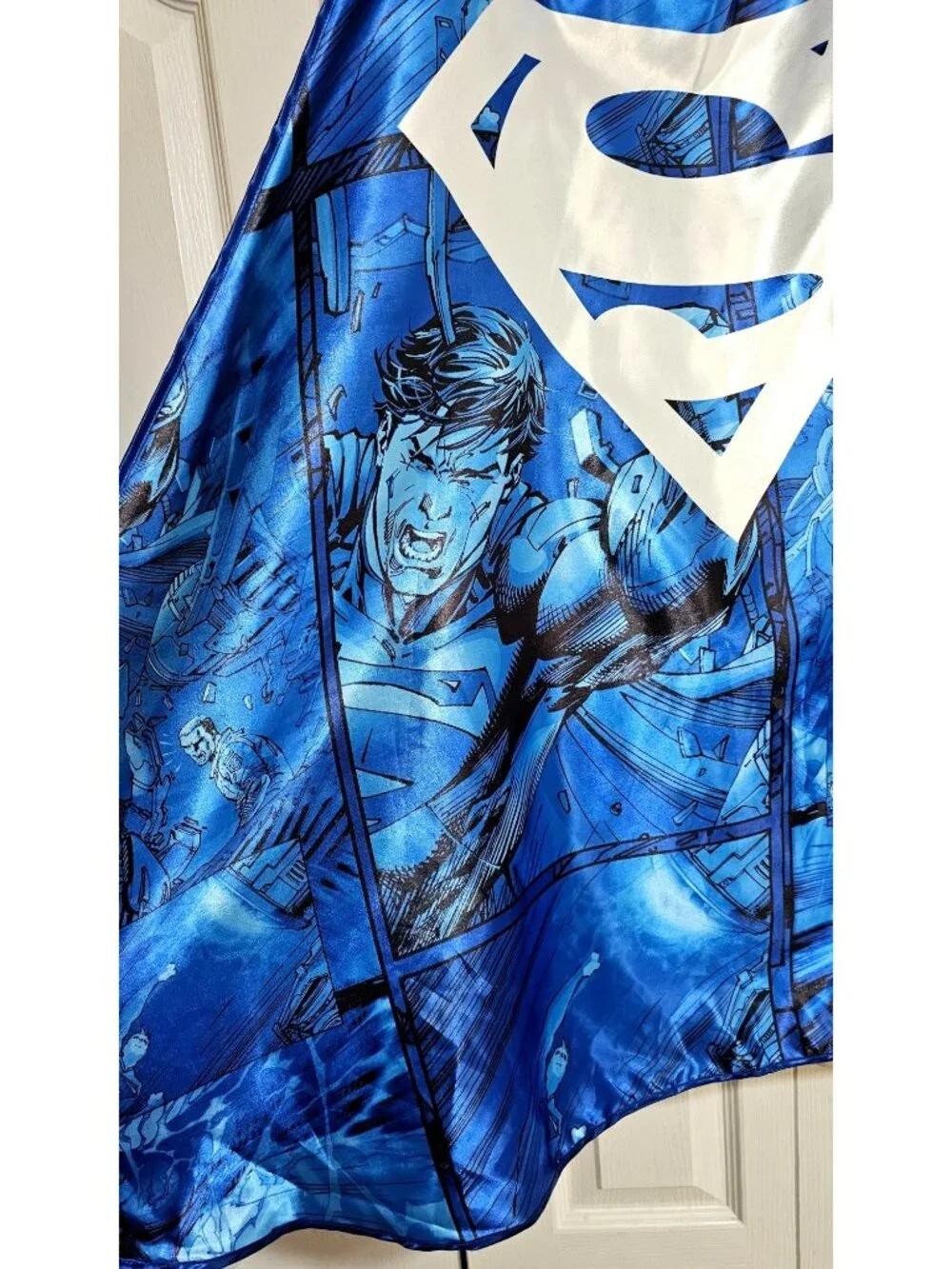 DC Comics New 52 Superman Print Cape Six Flags Satin Costume Justice League Blue